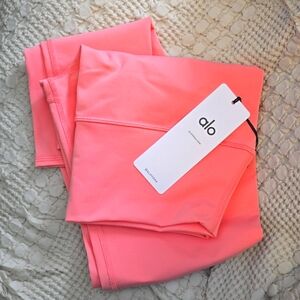 BNWT ALO Yoga High-Waist Airbrush Legging in Strawberry Lemonade